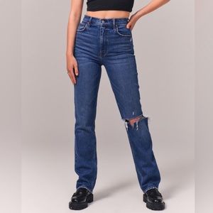 Abercrombie & Fitch Ultra High Rise 90s Straight Jean